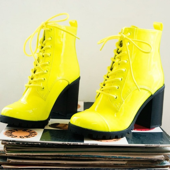 🚨ON SALE//Festival Szn//NeonYellow bootie - Picture 2 of 5